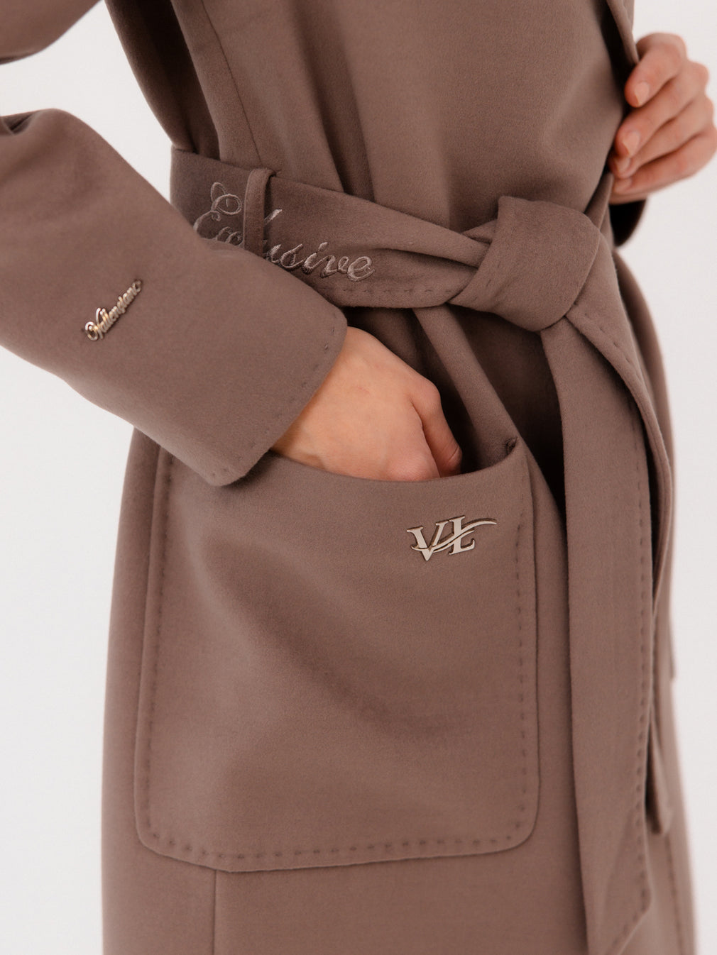 Aveline Sera Coat